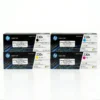 Foto de Kit Toner HP 230X cuatro cartuchos negro cian amarillo magenta sobre fondo blanco