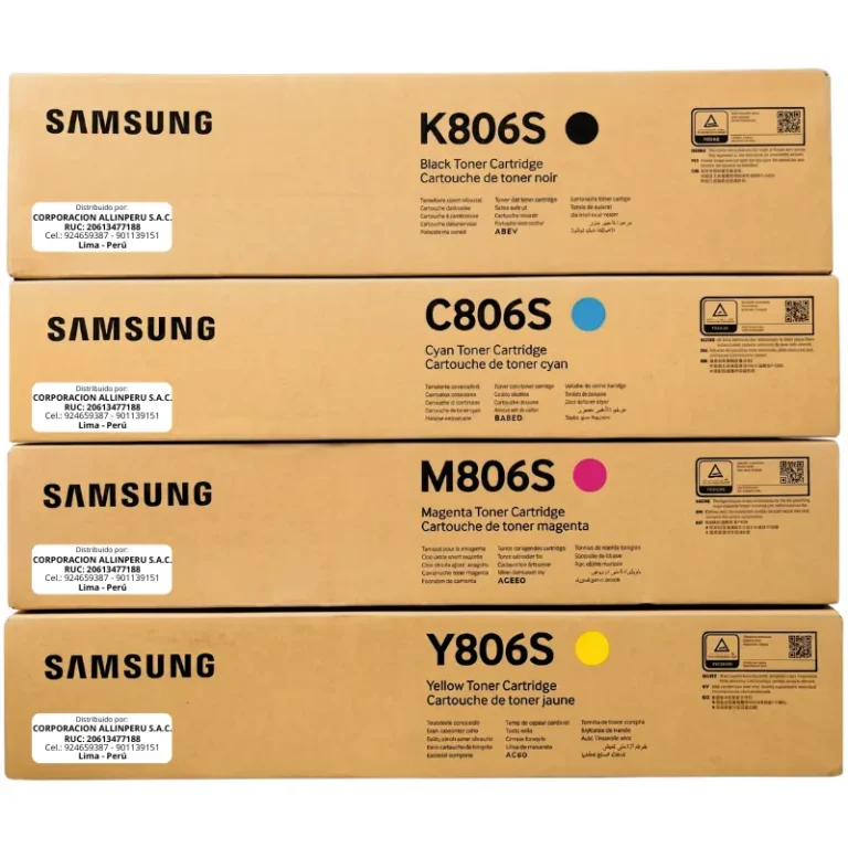 Pack tóner Samsung CLT-806S 4 colores original sellado sobre fondo blanco